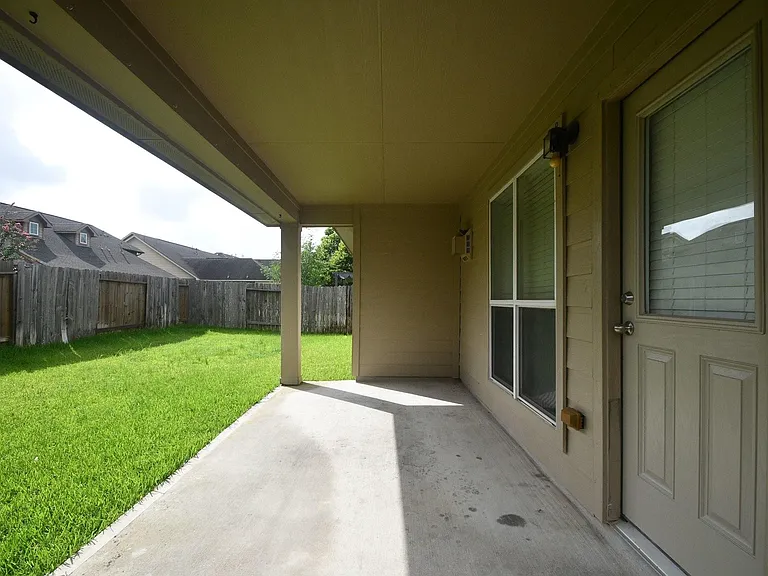 25038 Tancy Ranch Ct — Photo 36