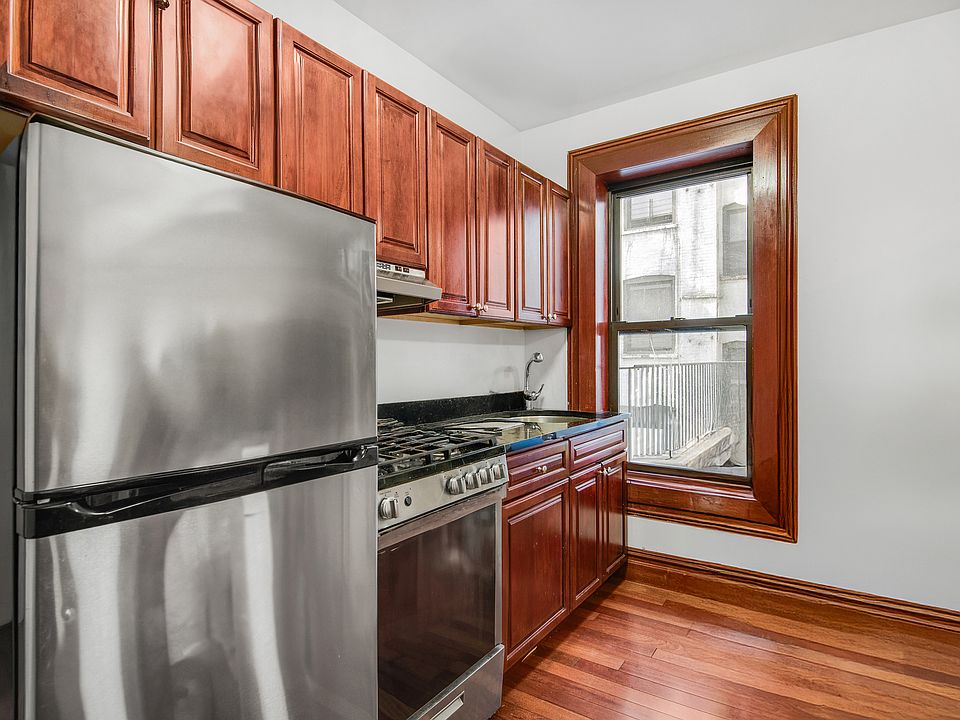 1st image of 1392 Madison Ave APT 28