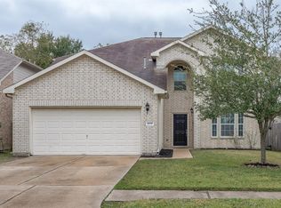 1008 Jefferson St, Alvin, TX 77511