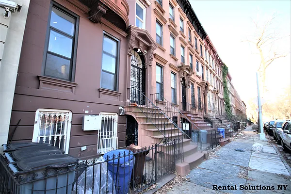 Rented by Rental Solutions Inc | media 21