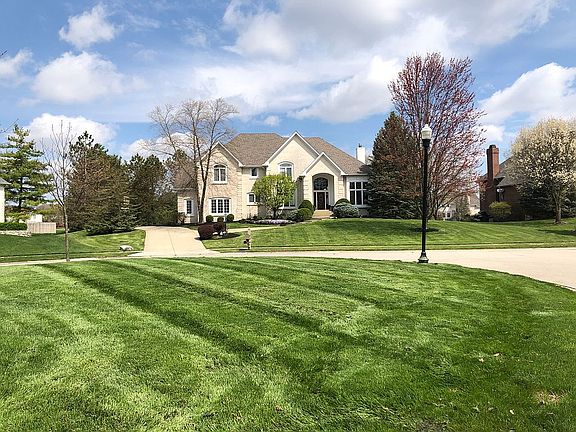 Across from Close Circle