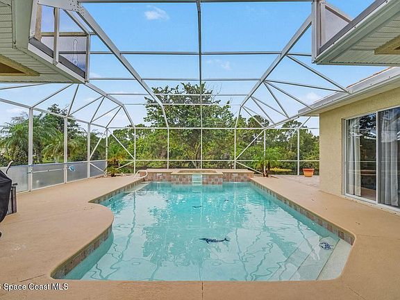 2nd image of 259 Pebble Hill Way