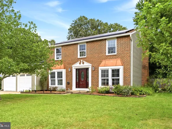 3003 Hickory Valley Dr, Waldorf, MD 20601