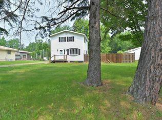 2145 E 41st St, Hibbing, MN 55746
