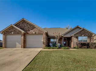 16377 Cherokee Bend Pkwy, Moundville, AL 35474