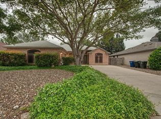 7114 Crapemyrtle Dr, Corpus Christi, TX 78414
