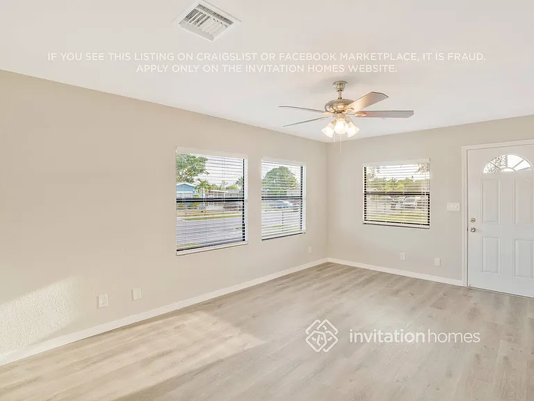 2751 NW 23rd St — Photo 6