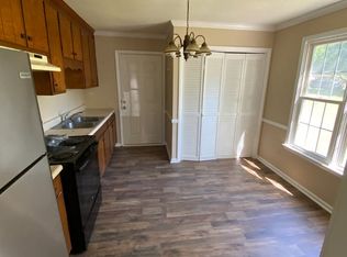 1108 W Oak St #A, Selma, NC 27576