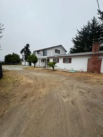 66 Fruitland Ave — Photo 2