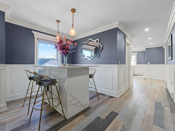 12 James Street S, East Rockaway, NY 11518