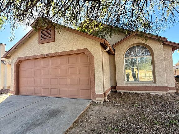 2nd image of 5370 S Stockwell Rd