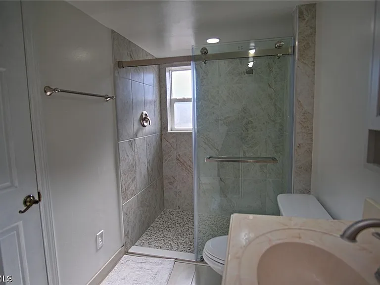 1930 Indian Creek Dr — Photo 22