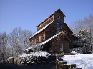 555 N Lassiter Barker Rd, Readyville, TN 37149