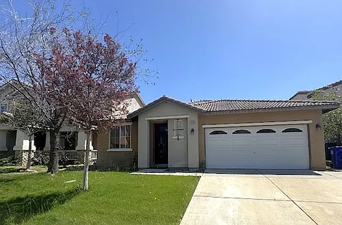 15535 Caroline St Photo 1
