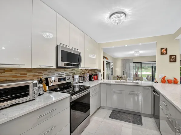 6448 Aspen Glen Circle #0, Boynton Beach, FL 33437