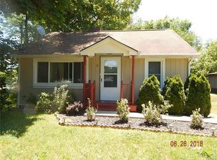 7 Brookline Ave, Middletown, NY 10940