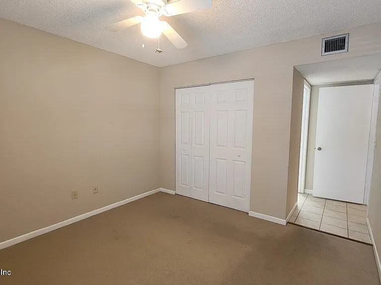 27 Veronese Ct — Photo 12