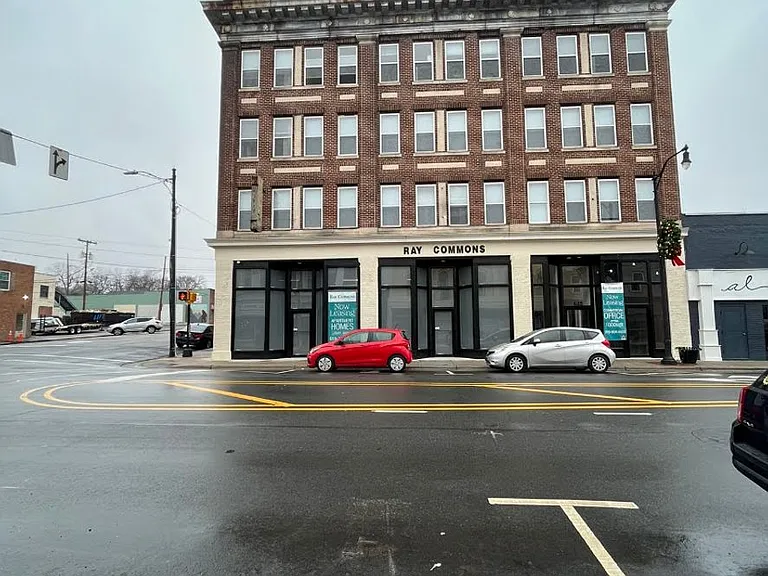 Ray Commons — Photo 2
