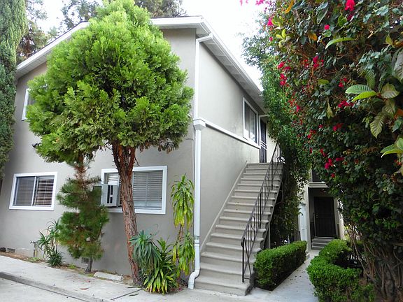 2nd image of 1460 Carroll Ave