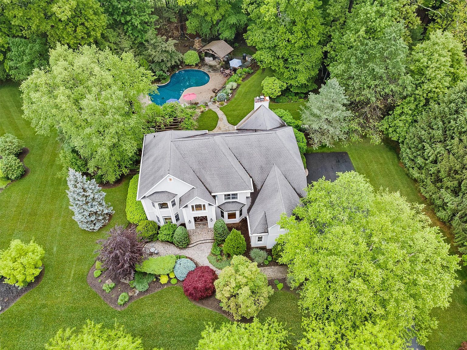 21 Golf Course Drive