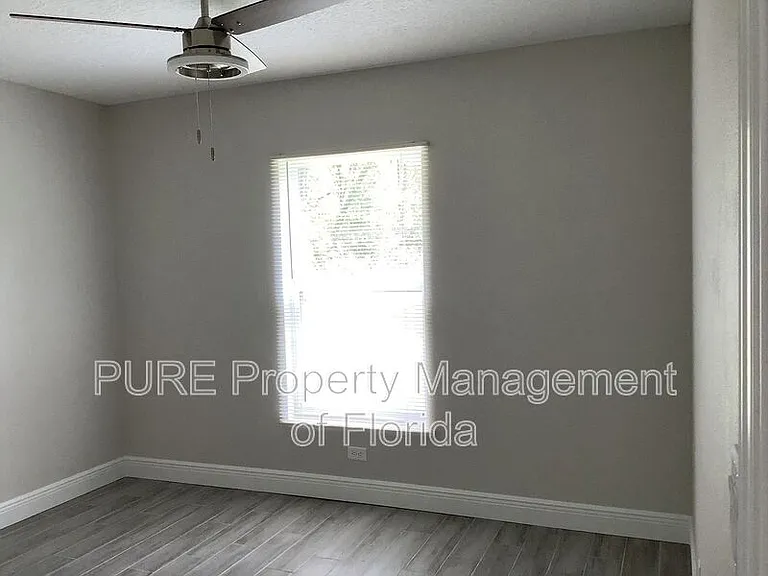 16899 SW 44th Cir — Photo 22