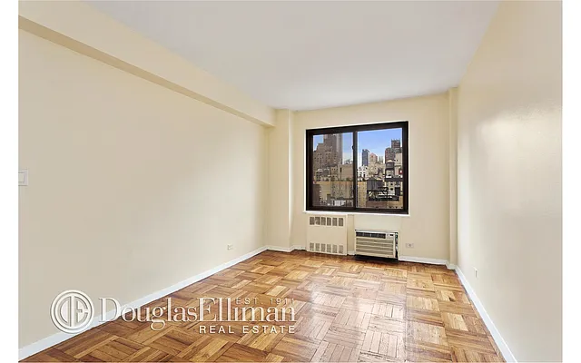 Sold by Douglas Elliman | media 7