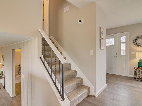 4th image of 766 Anthony Ln