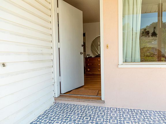 5th image of 8480 Nentra St