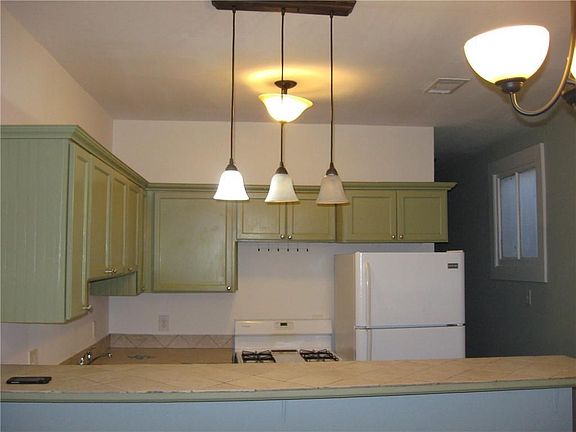 5th image of 4441 Dhemecourt St