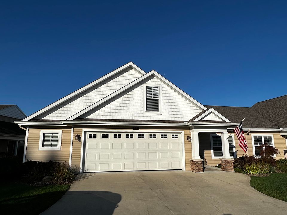 2nd image of 11399 S Lake Dr Unit 151