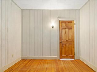 513 Wood St #1, Bristol, RI 02809