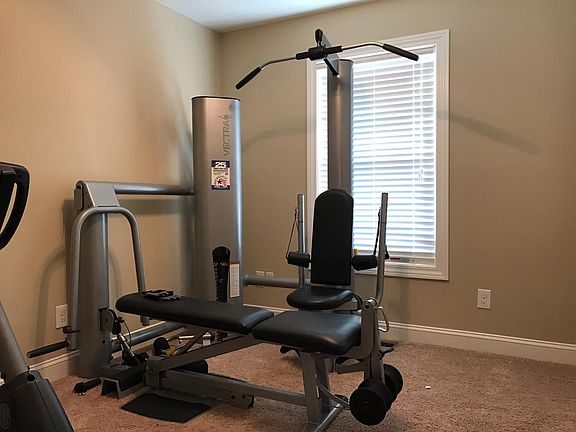 5th image of 3028 Silver Charm Ct