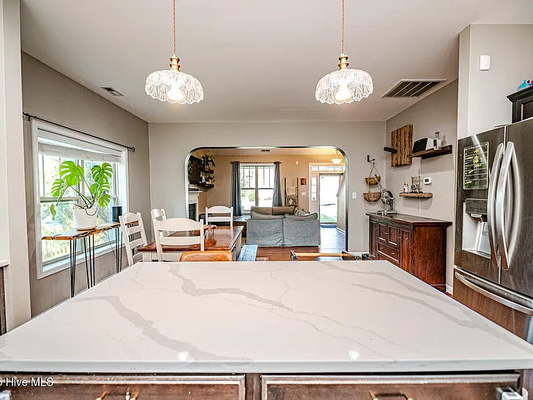 113 Sedgewood Ct — Photo 18