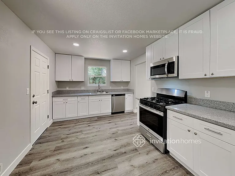 2611 Barbera Way — Photo 6