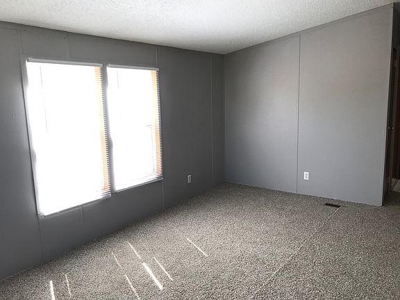 2nd image of 3501 N Barnhill Ln