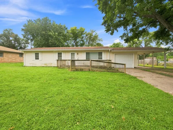 225 Belair St, El Dorado, KS 67042