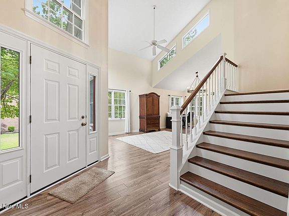 5th image of 1216 Pine Valley Drive