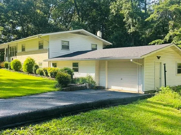 253 Woodland Acres Rd, Paris, TN 38242