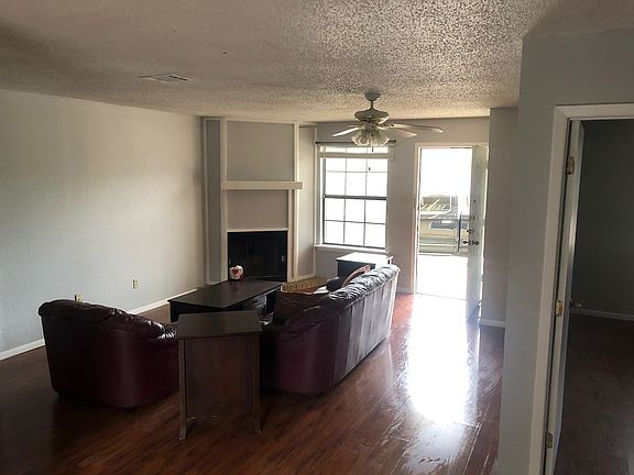 2nd image of 1600 Martinsville St APT 107
