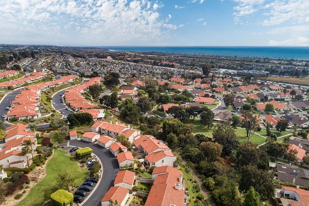 905 Caminito Estrada UNIT D, Carlsbad, CA 92011 Zillow