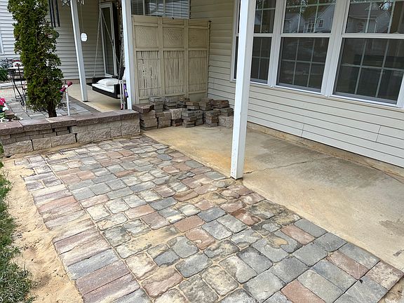 3rd image of 60 Cypress Dr