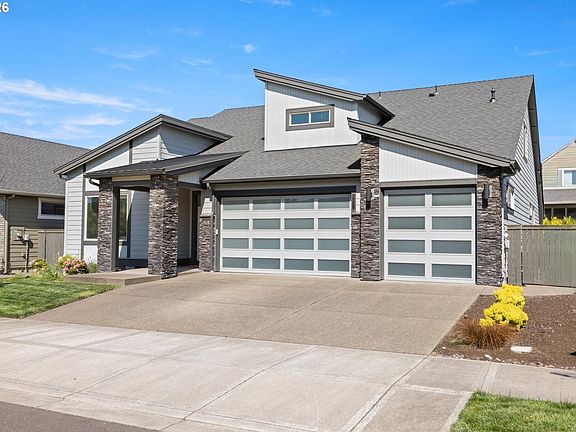 2nd image of 5452 SE 80th Ave