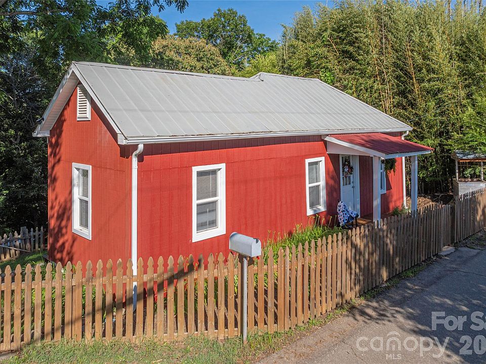 1st image of 261 Star Ridge Rd