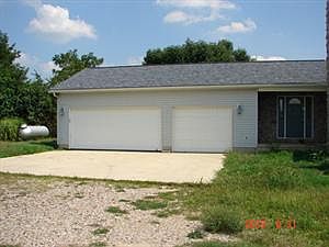 3rd image of 157 County Road 530
