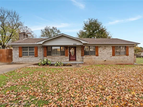 212 E Joplin St, Greenwood, AR 72936