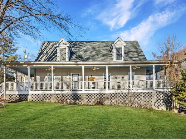 240 Groover St, Ball Ground, GA 30107