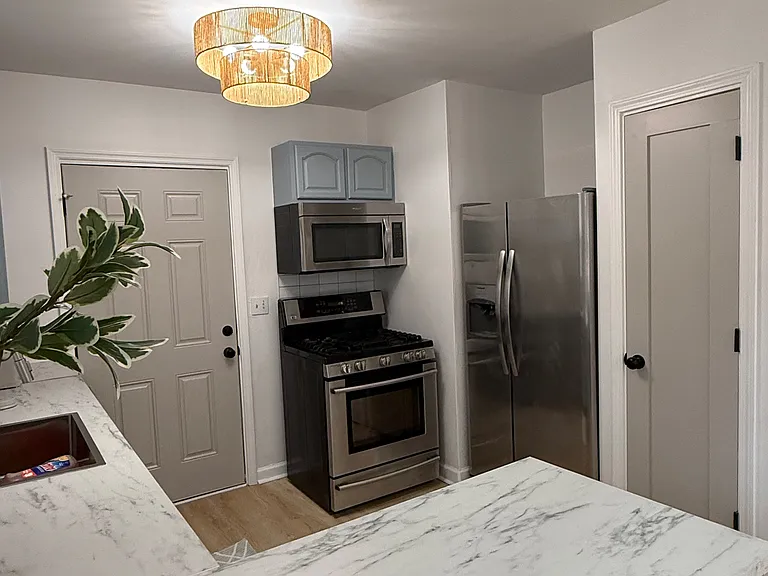 2639 Oregon Ave — Photo 9