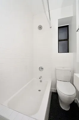 Rented by Aether Property Group | media 22