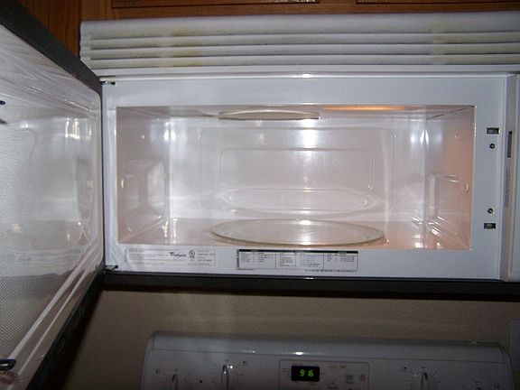2nd image of 41410 Juniper St Unit 1411