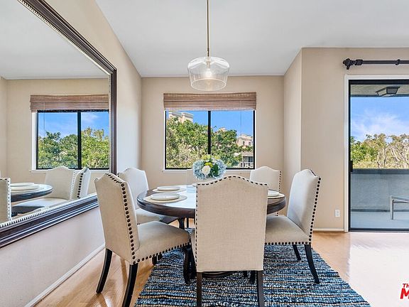 3rd image of 306 Bora Bora Way APT 305